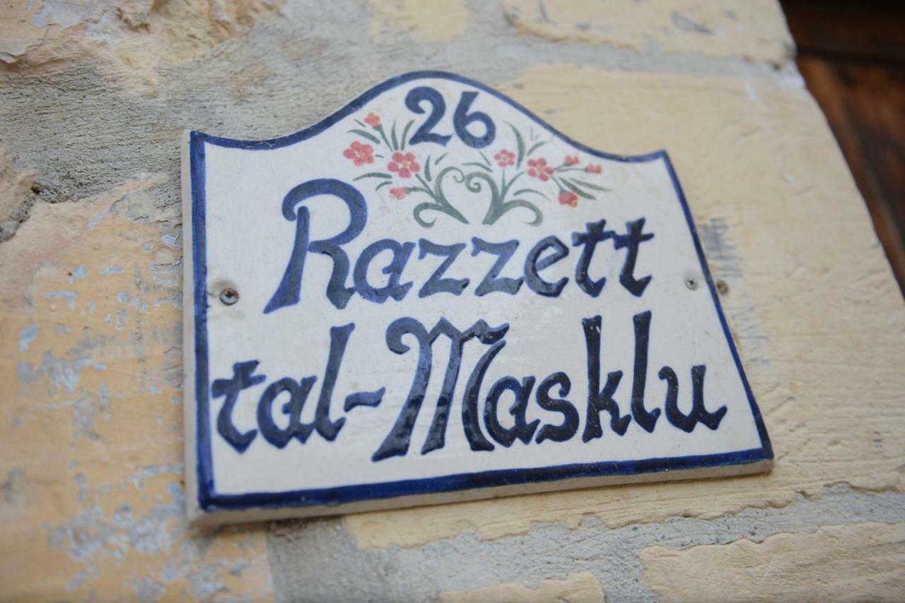 Tal-Masklu Farmhouse Għarb Exteriör bild